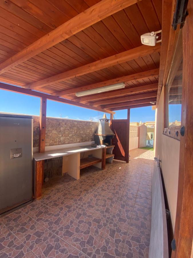 Beach Villa Private Heated Pool Caleta De Fuste Exterior photo
